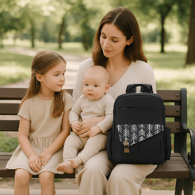 Famille et sac a langer a dos Auralys™ noir
