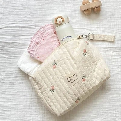 petit sac a langer tiboo™ tuipe avec essentiels bebe