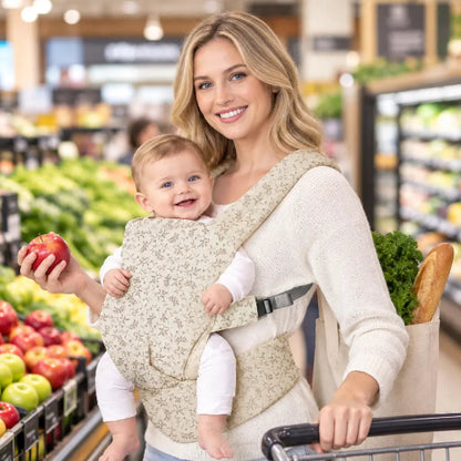 maman au marché et porte bébé évolutif Porticalin™